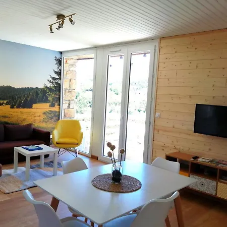 Hébergement de vacances Le chalet de la Dunières *